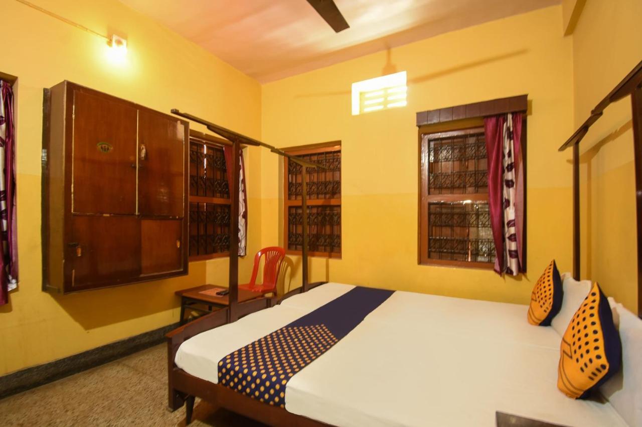 Spot On Hotel Vijaya Кътак Екстериор снимка